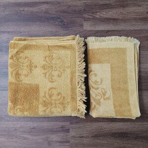 4 VTG Fieldcrest Imperial Collection Sculpted Fleur de Lis Towels Harvest Yellow